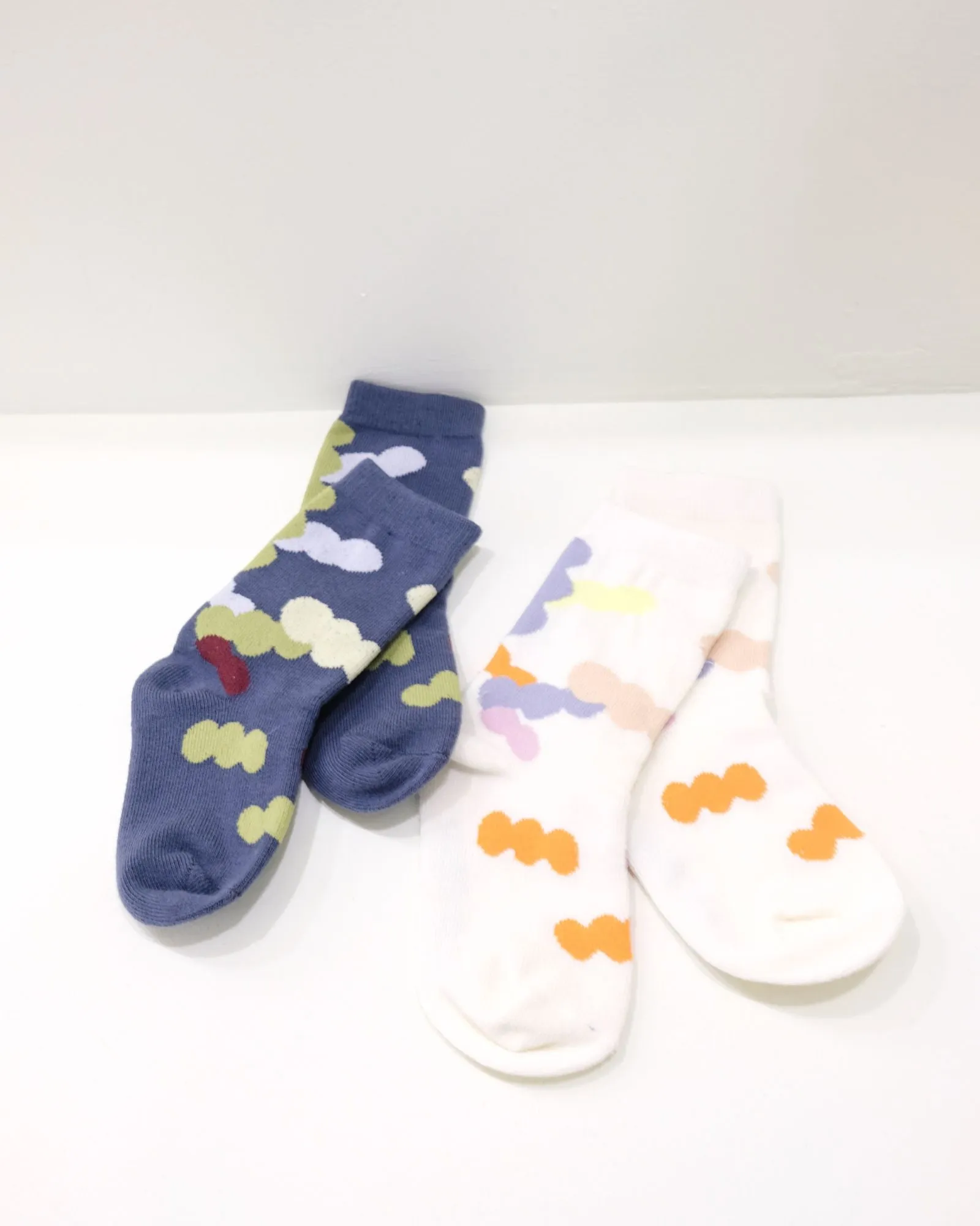 Balloon Knitted Socks (Indigo)