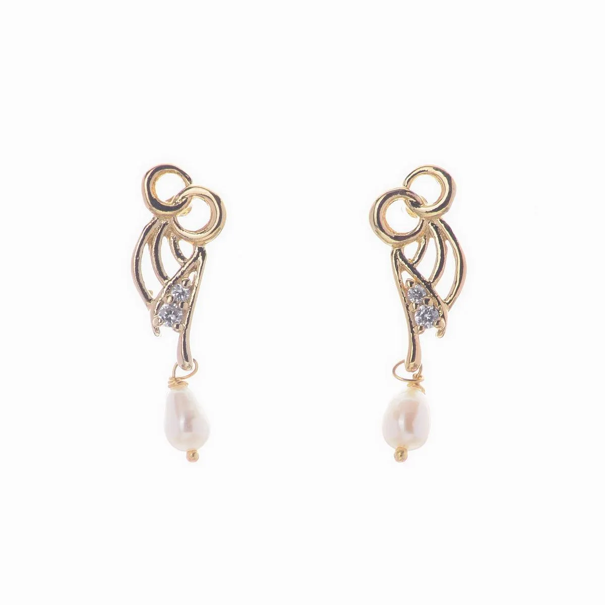 Beautiful Stone Studded Pearl Earring