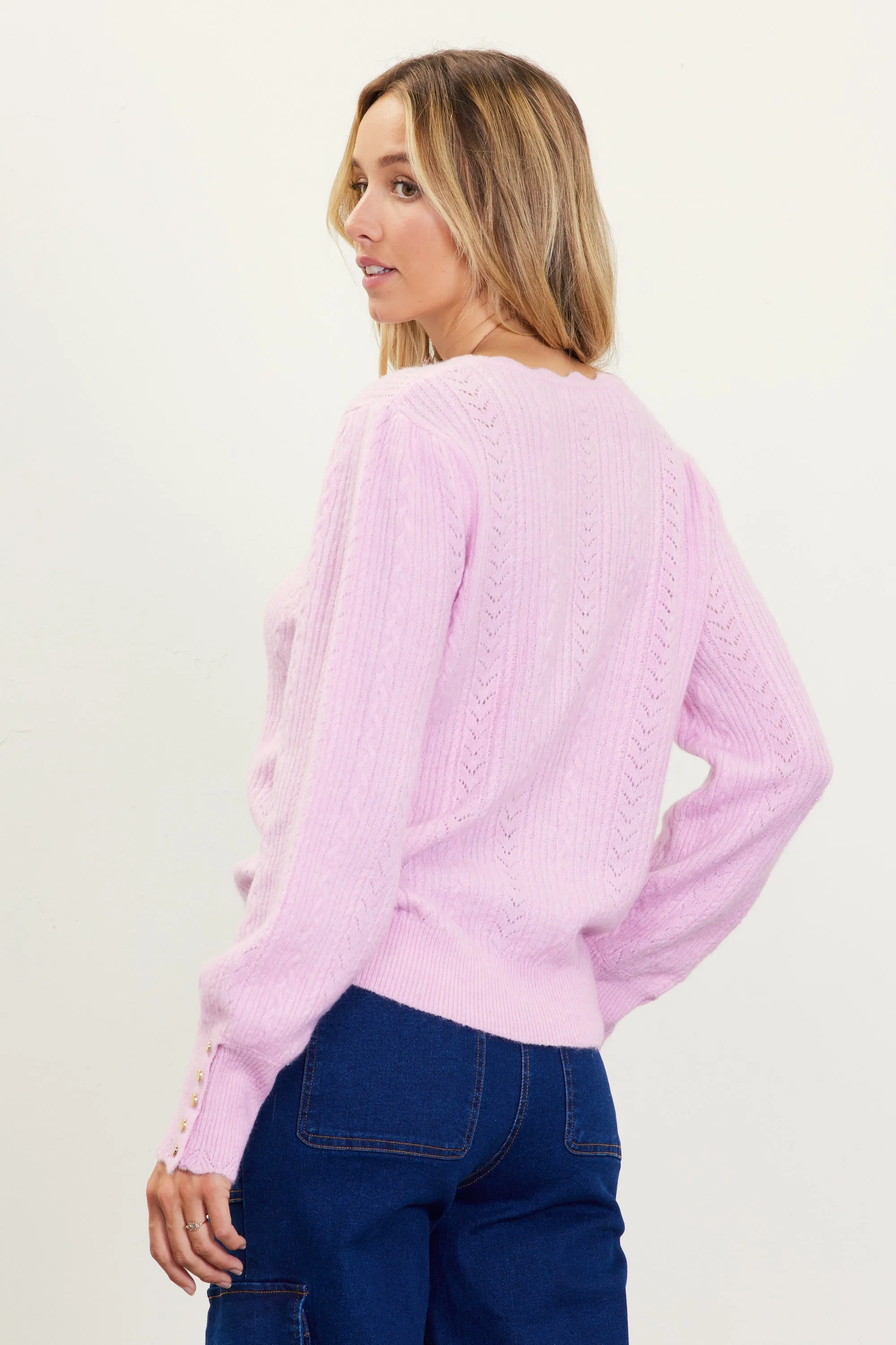 CABLE ROUND NECK SWEATER