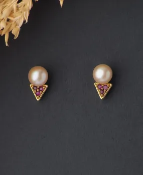 Elegant Stud Pearl Earring