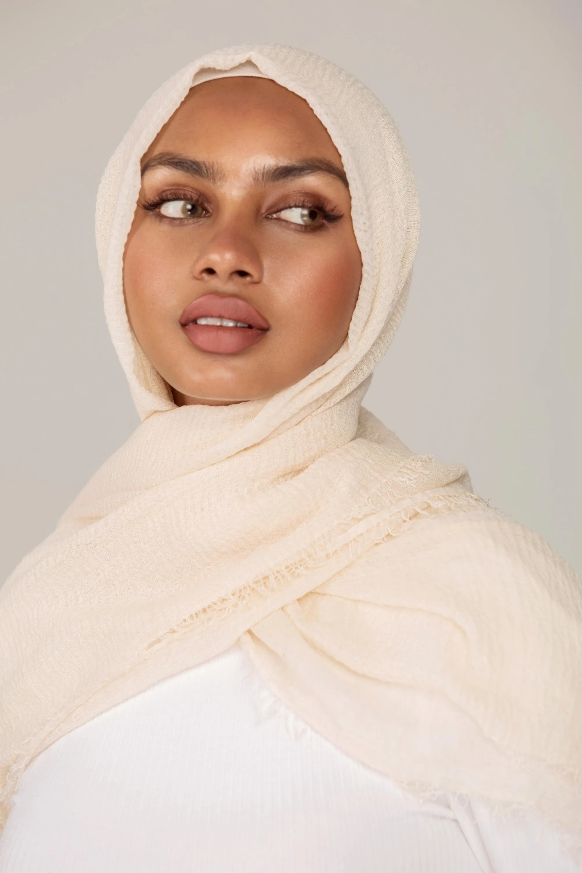 Everyday Crinkle Hijab - Alabaster