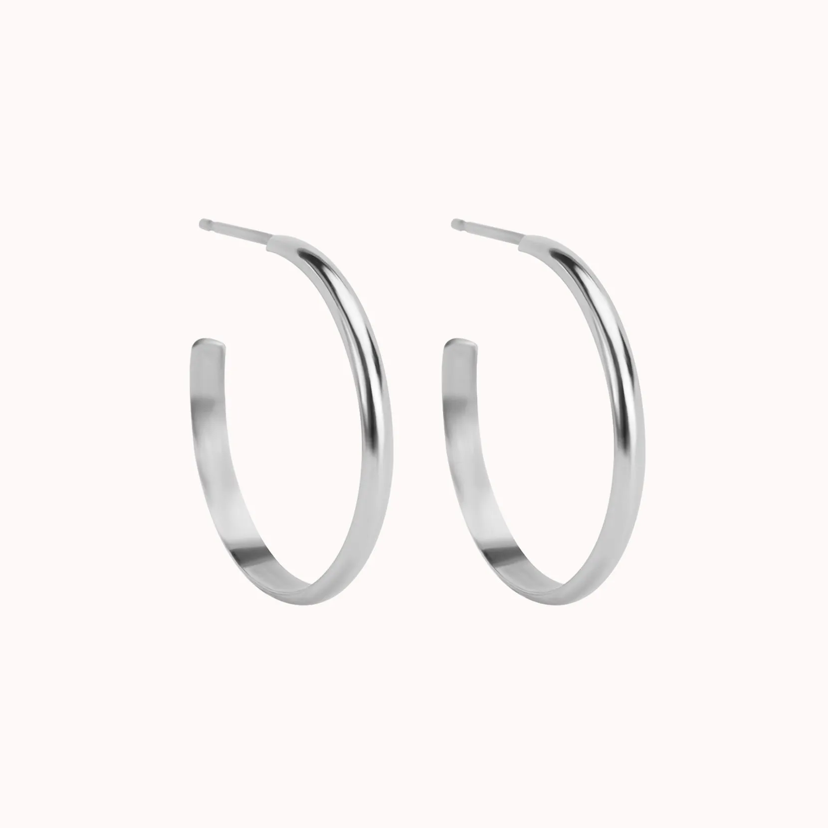 Medium Elle Hoop Earrings