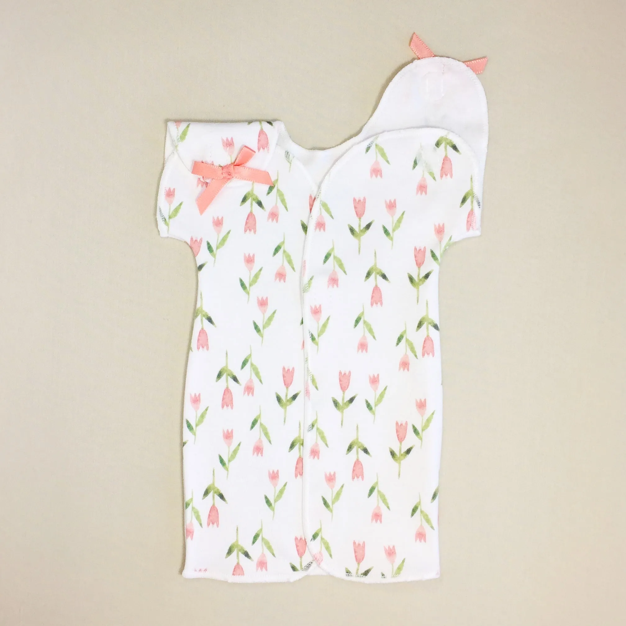 NICU Friendly Gown Tulips