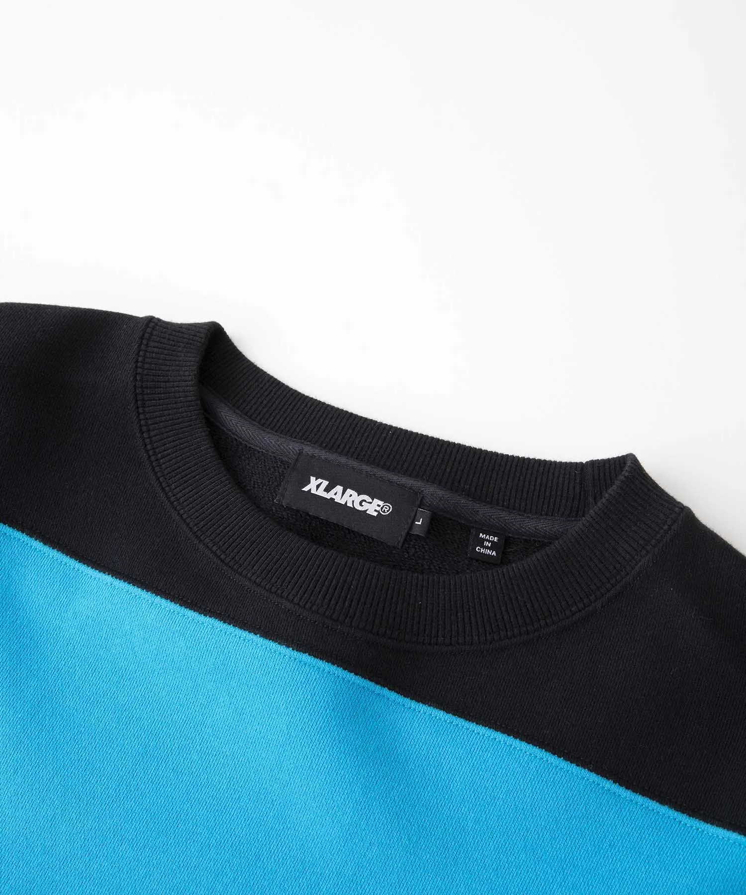 PANELED CREWNECK SWEAT