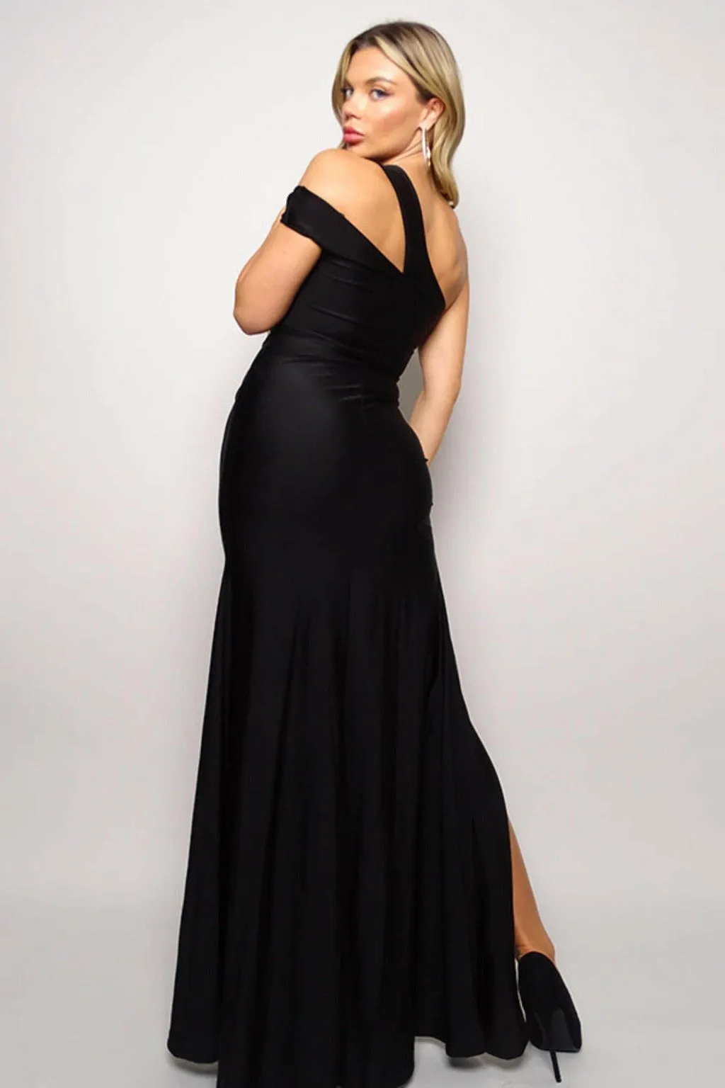 Chic One Shoulder Slit Maxi Dress for Women - Elegant Evening Wear