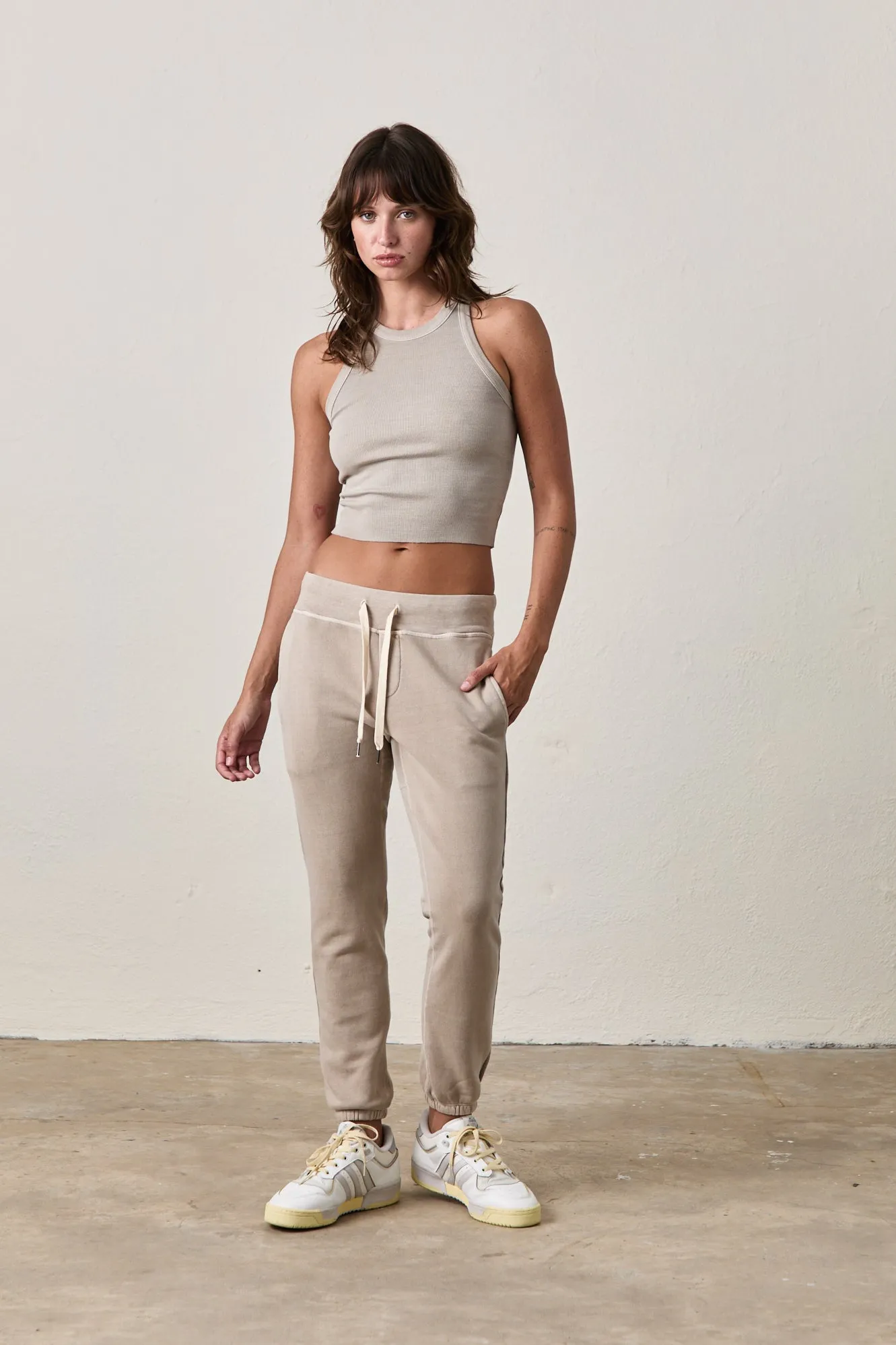 SAYDE SWEATPANT / SABLE