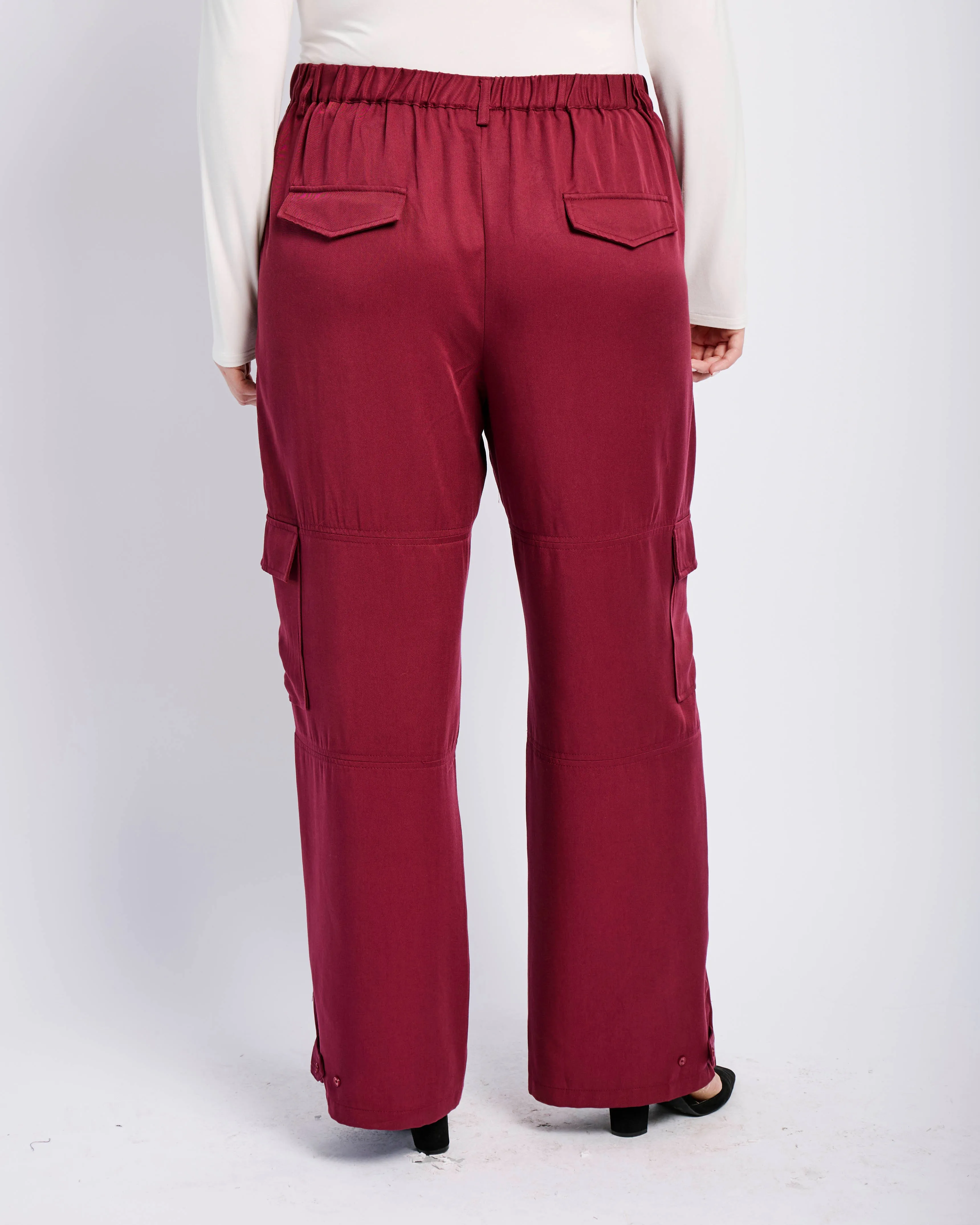 The Lyocell Tailored Utility Pant in Burgundy